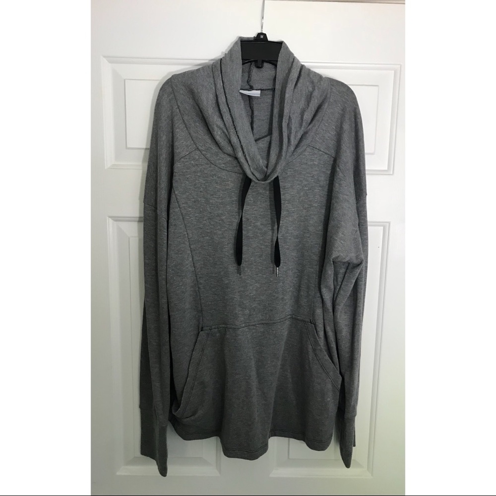 Columbia Women’s sweatshirt pullover